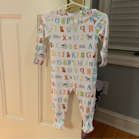 SOLD!!! NWT Angel Dear Bamboo Alphabet Print Footie Pajama with Foldover Cuffs - Picture 5 of 10